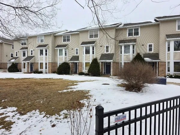 $350,000 | 2426 Commercial, Madison, WI 53704