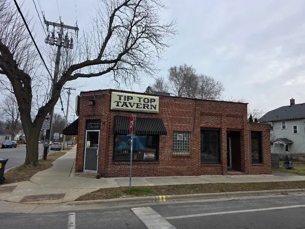 $350,000 | 2426 Commercial, Madison, WI 53704