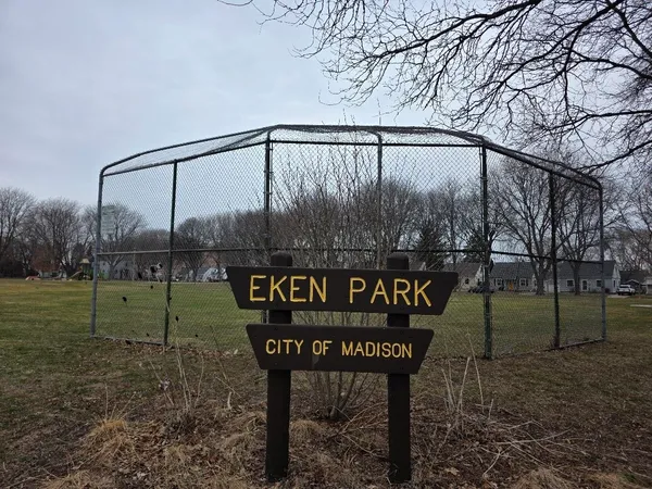 $350,000 | 2426 Commercial, Madison, WI 53704