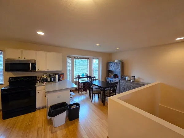 $350,000 | 2426 Commercial, Madison, WI 53704