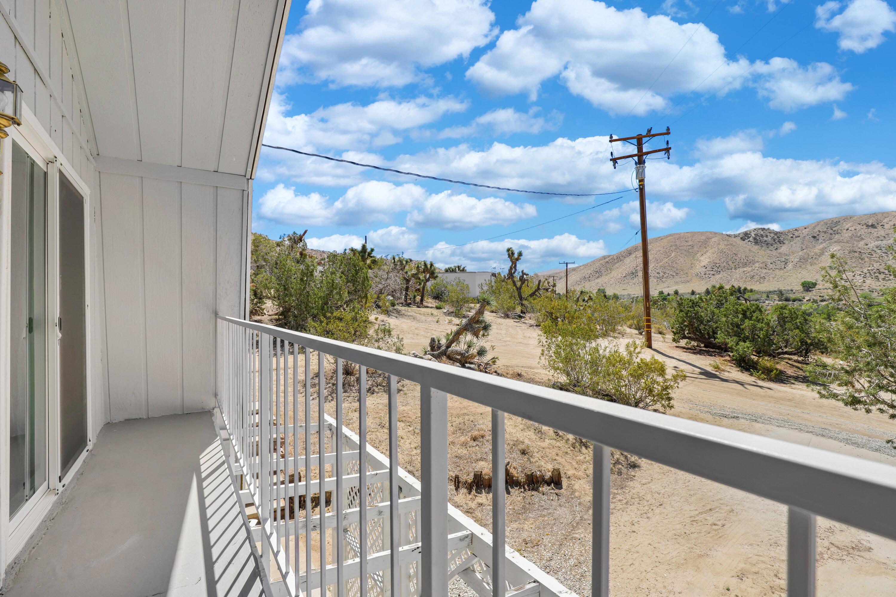 5828 Mt Emma Road Palmdale, CA 93552 - Photo 21 of 47 39