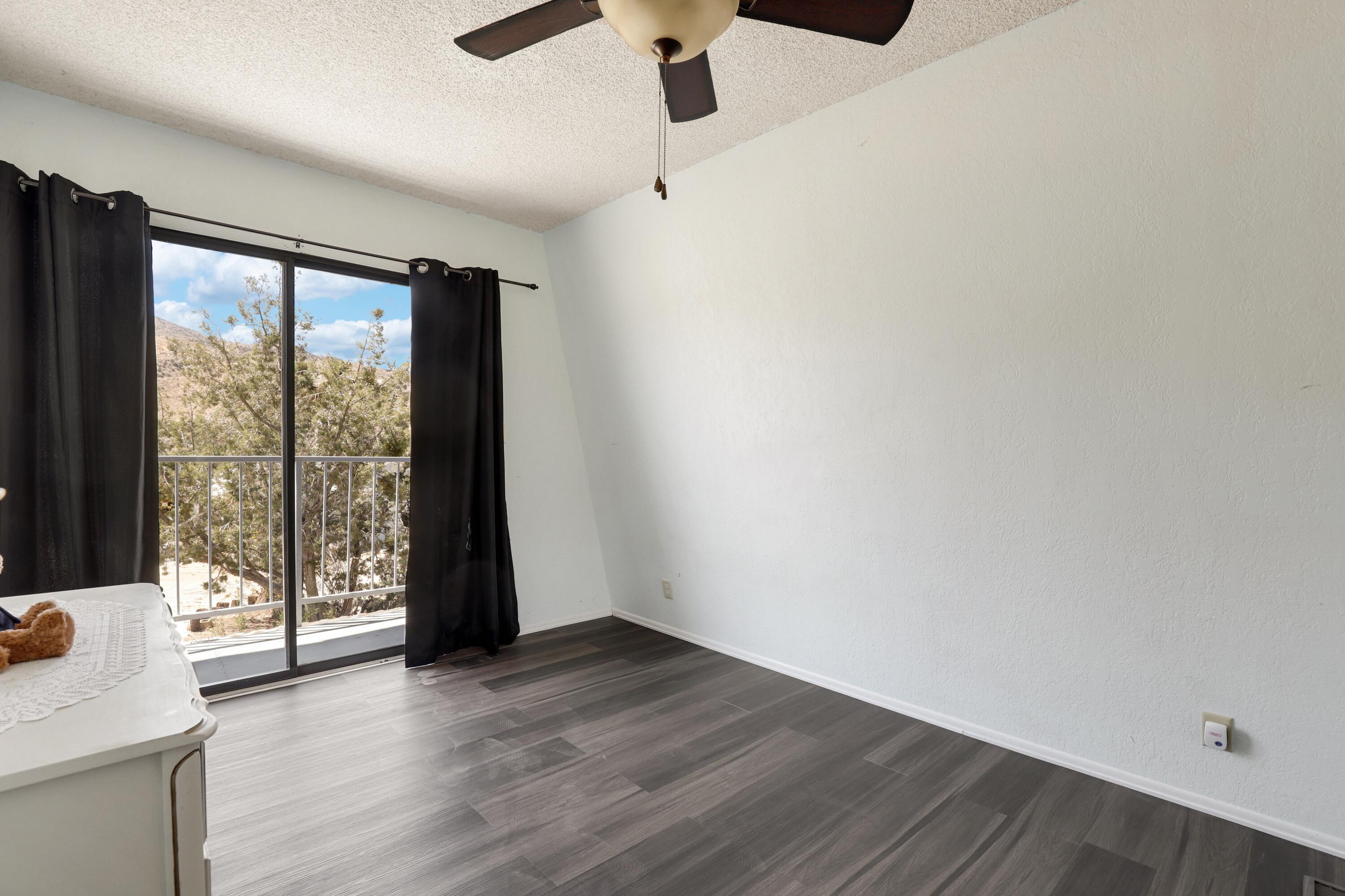 5828 Mt Emma Road Palmdale, CA 93552 - Photo 22 of 47 24