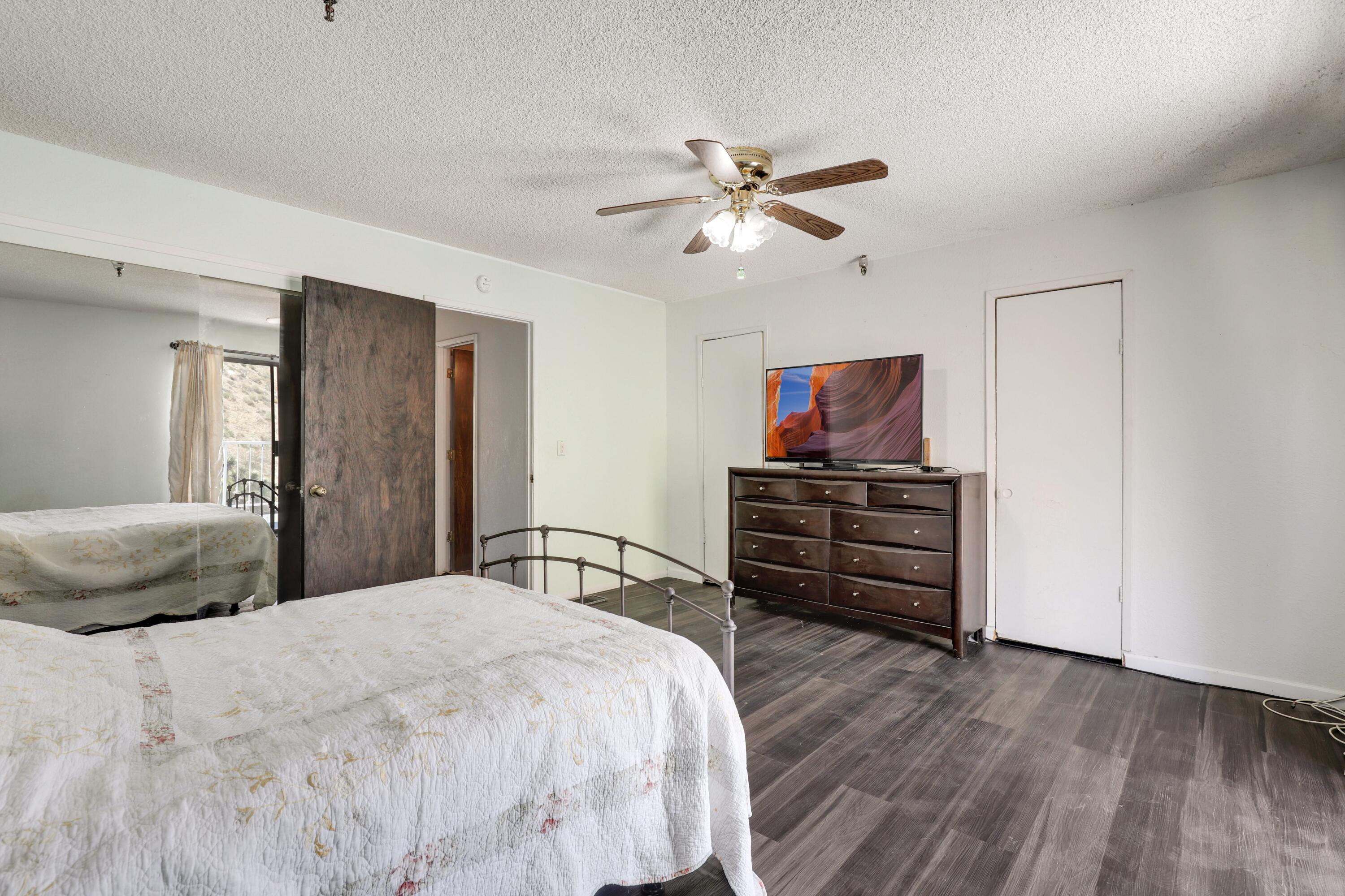 5828 Mt Emma Road Palmdale, CA 93552 - Photo 27 of 47 27