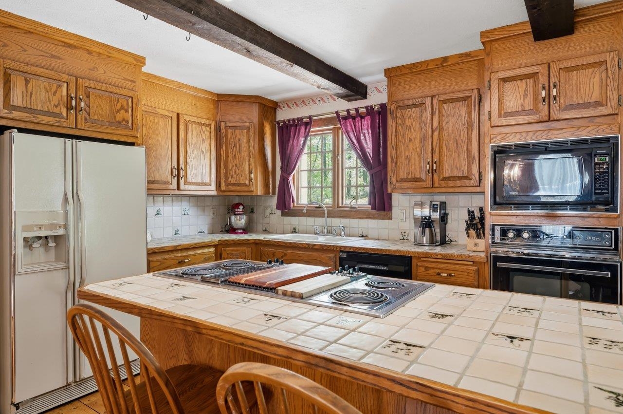 14 Winding Brook Drive Stratham, NH 03885 - Photo 5 of 60