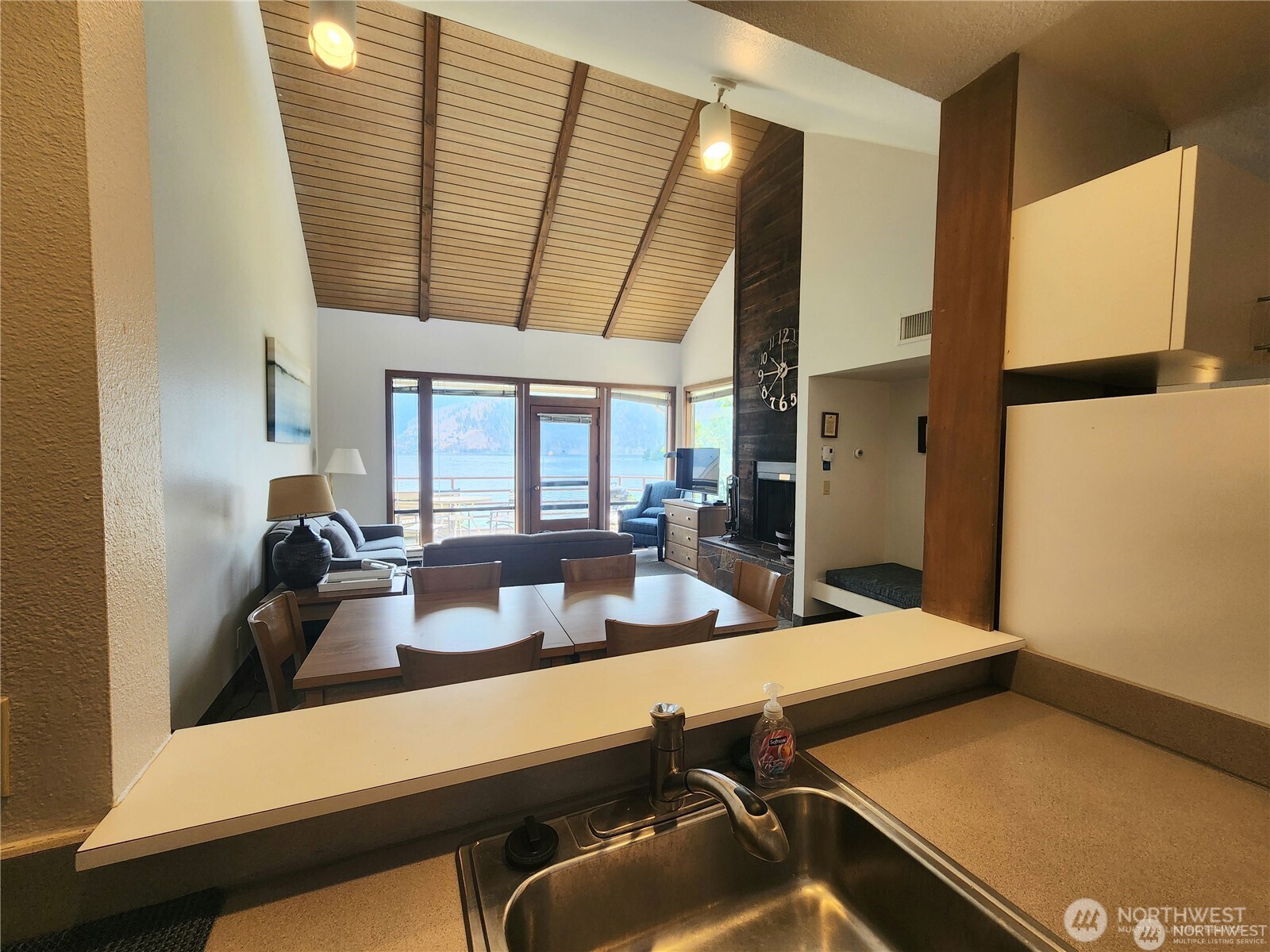 1 Nekquelekin Court Manson, WA 98831 - Photo 10 of 34