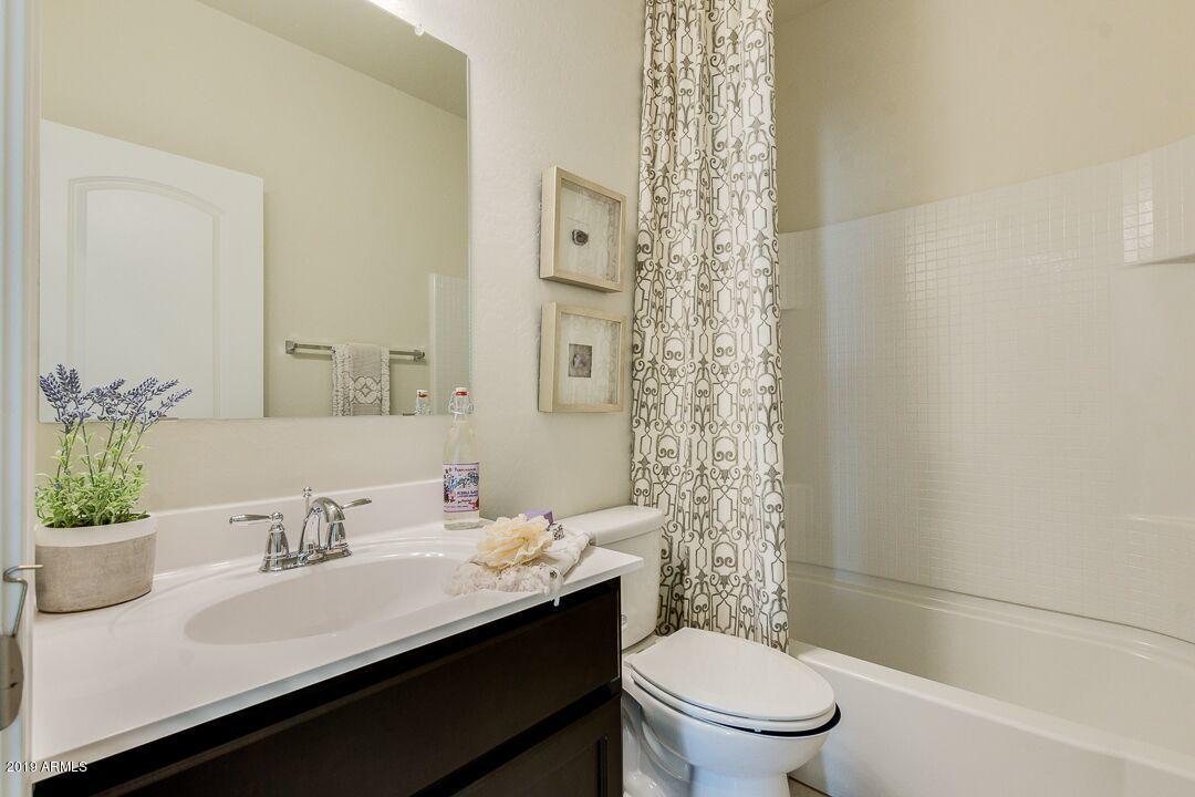 25579 West Coles Road Buckeye, AZ 85326 - Photo 23 of 35 secondarybath