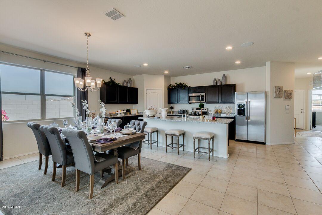 25579 West Coles Road Buckeye, AZ 85326 - Photo 3 of 35 diningkitchen2