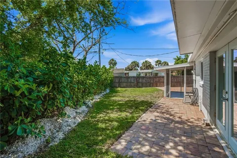$449,000 | 2300 Estey Avenue, Naples, FL 34104
