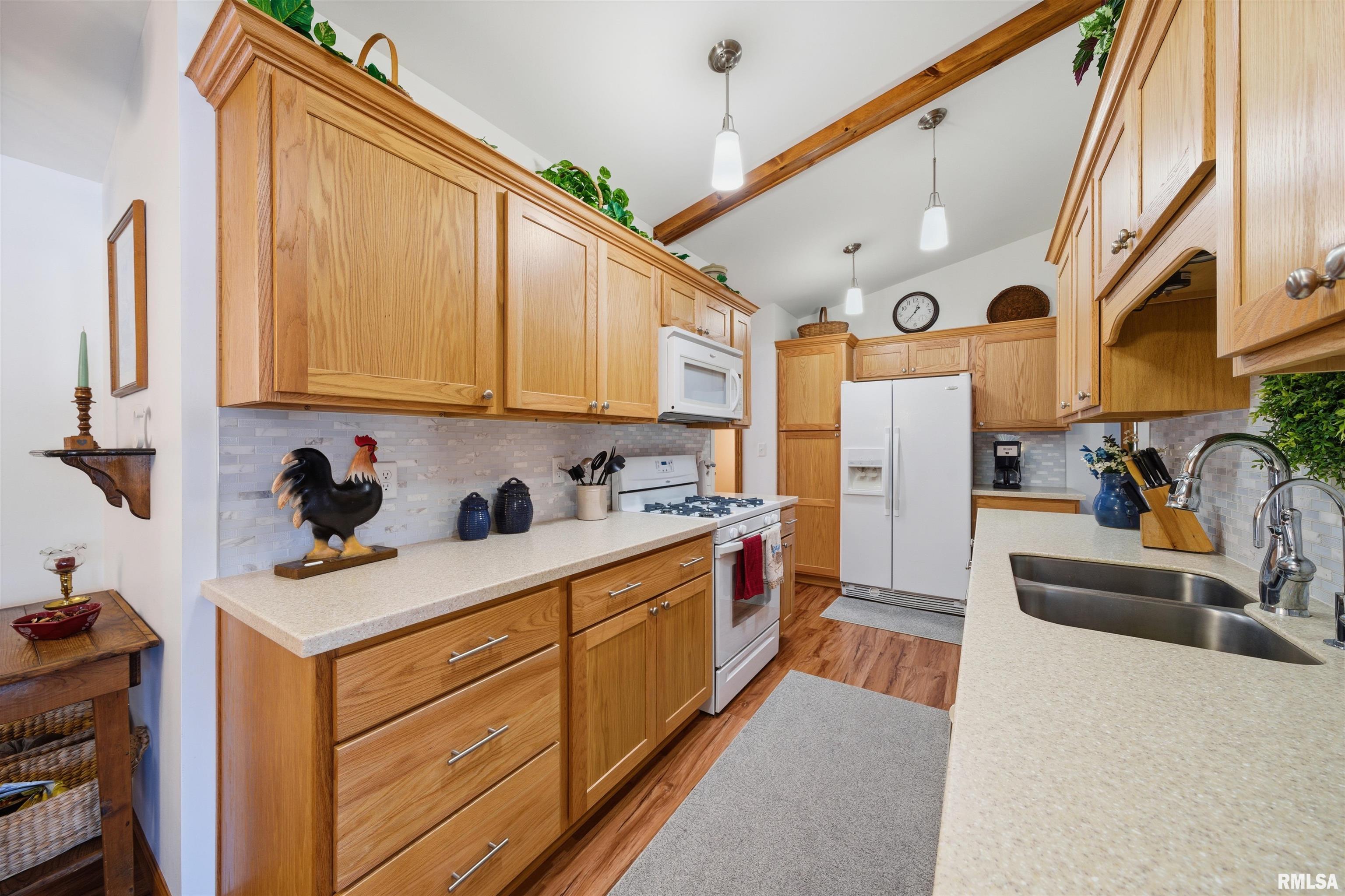 12656 Schleder Road Pekin, IL 61554 - Photo 12 of 52