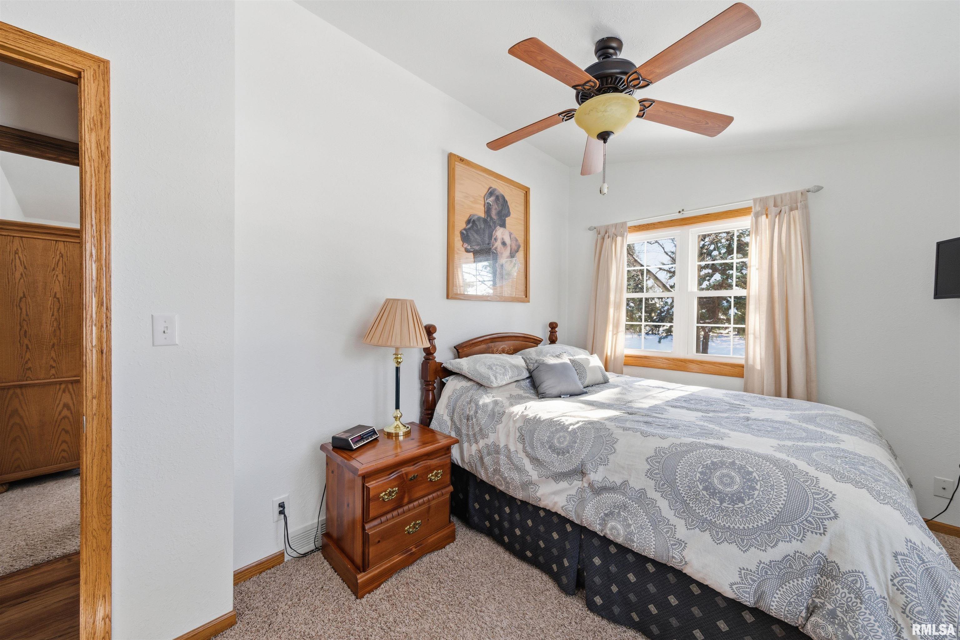 12656 Schleder Road Pekin, IL 61554 - Photo 18 of 52