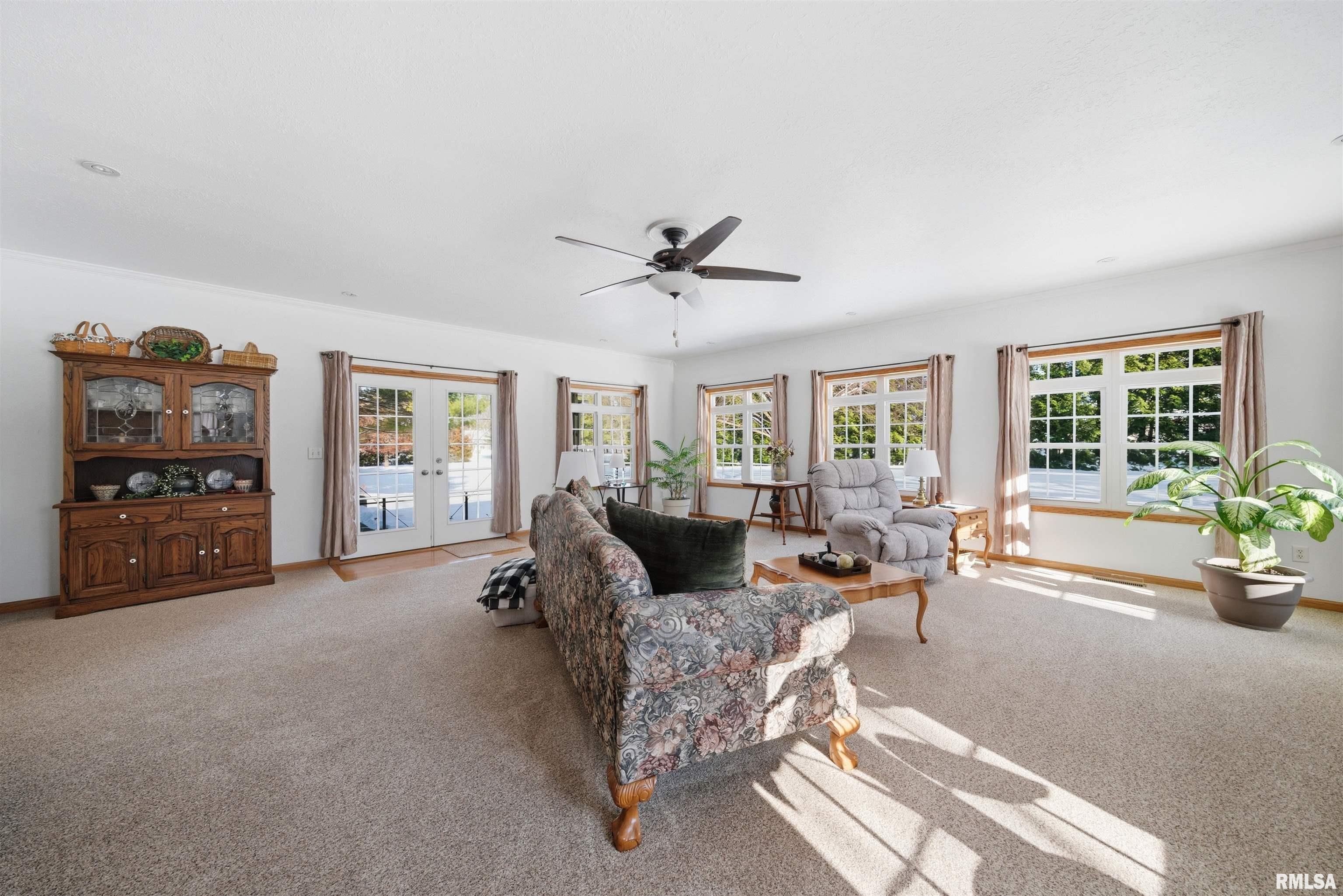 12656 Schleder Road Pekin, IL 61554 - Photo 23 of 52