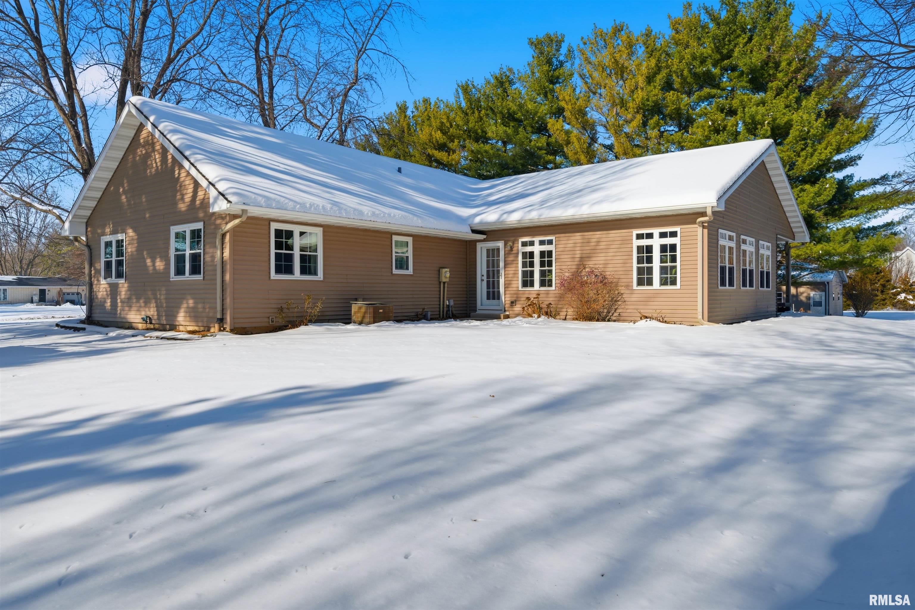 12656 Schleder Road Pekin, IL 61554 - Photo 31 of 52