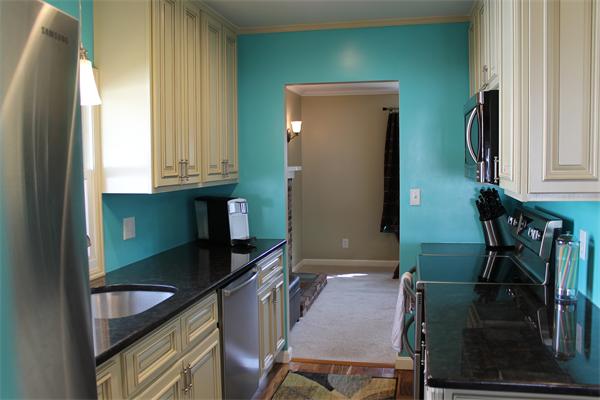 17 Shepherd Road Westborough, MA 01581 - Photo 5 of 16 Gallery Image 5