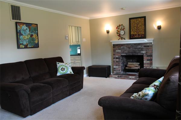 17 Shepherd Road Westborough, MA 01581 - Photo 8 of 16 Gallery Image 8