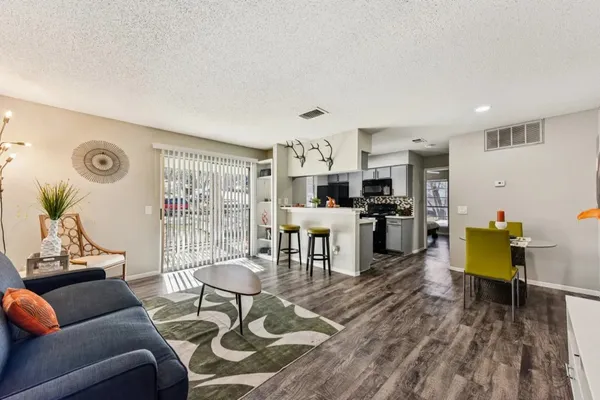 $701 | 2501 Wickersham Lane, Unit 2613, Austin, TX 78741