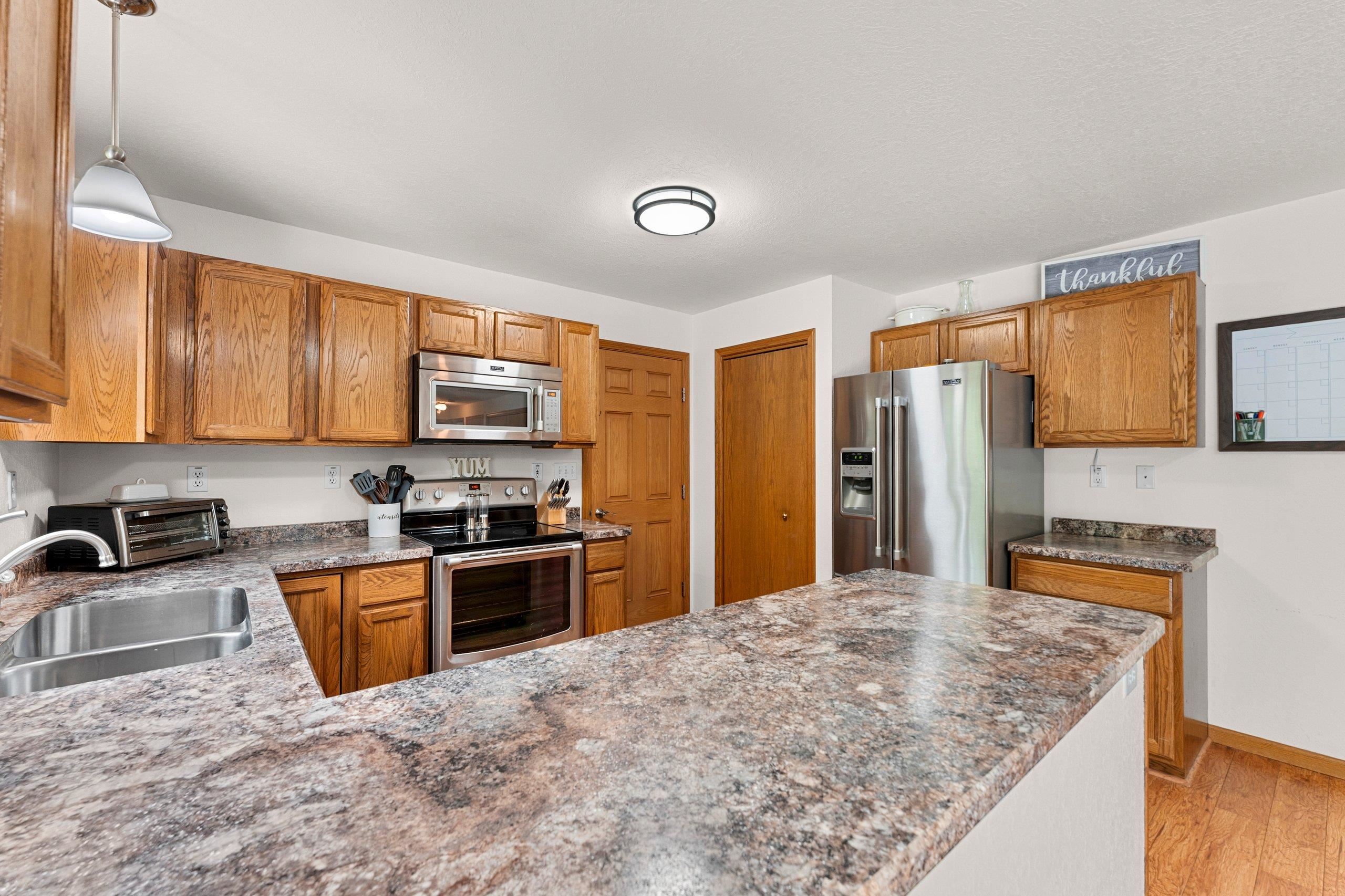 1218 Rosa Avenue Crivitz, WI 54114 - Photo 14 of 53