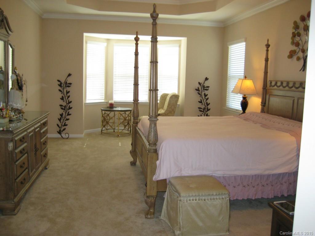 10033 Community House Road, Unit 6 Charlotte, NC 28277 - Photo 14 of 20 Gallery Image 14
