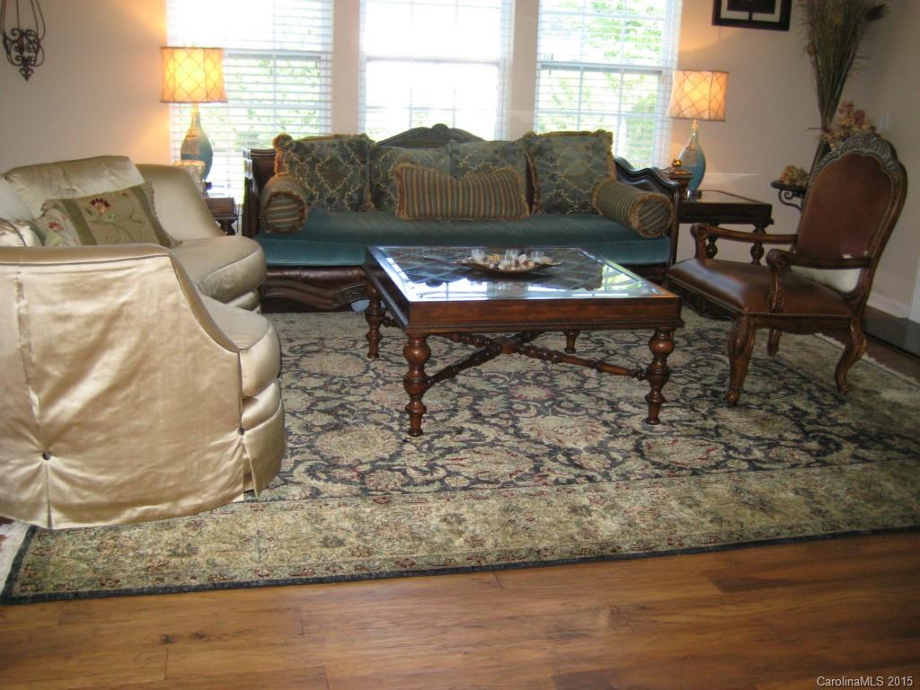 10033 Community House Road, Unit 6 Charlotte, NC 28277 - Photo 9 of 20 Gallery Image 9
