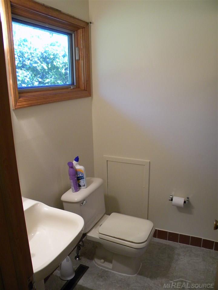 1957 Ansal Drive Rochester Hills, MI 48309 - Photo 17 of 41