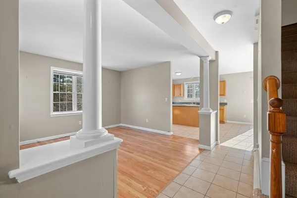 $299,900 | 1 Emma Ln', Unit B, Wareham, MA 02571
