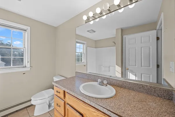 $299,900 | 1 Emma Ln', Unit B, Wareham, MA 02571