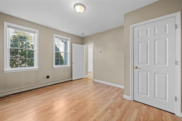 $299,900 | 1 Emma Ln', Unit B, Wareham, MA 02571