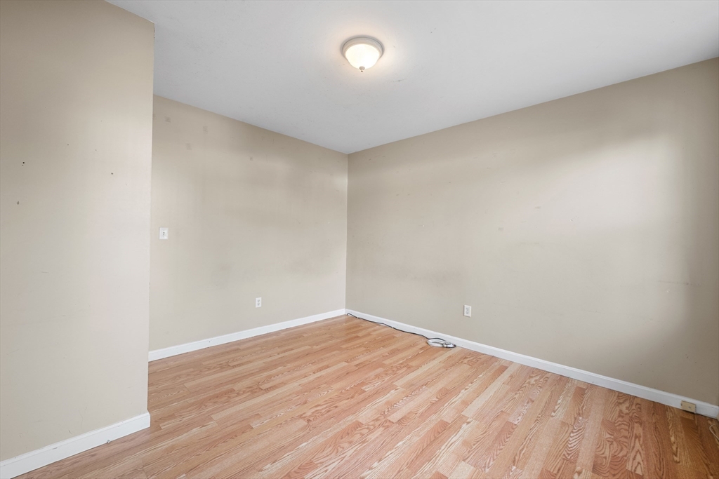 1 Emma Ln', Unit B Wareham, MA 02571 - Photo 29 of 36