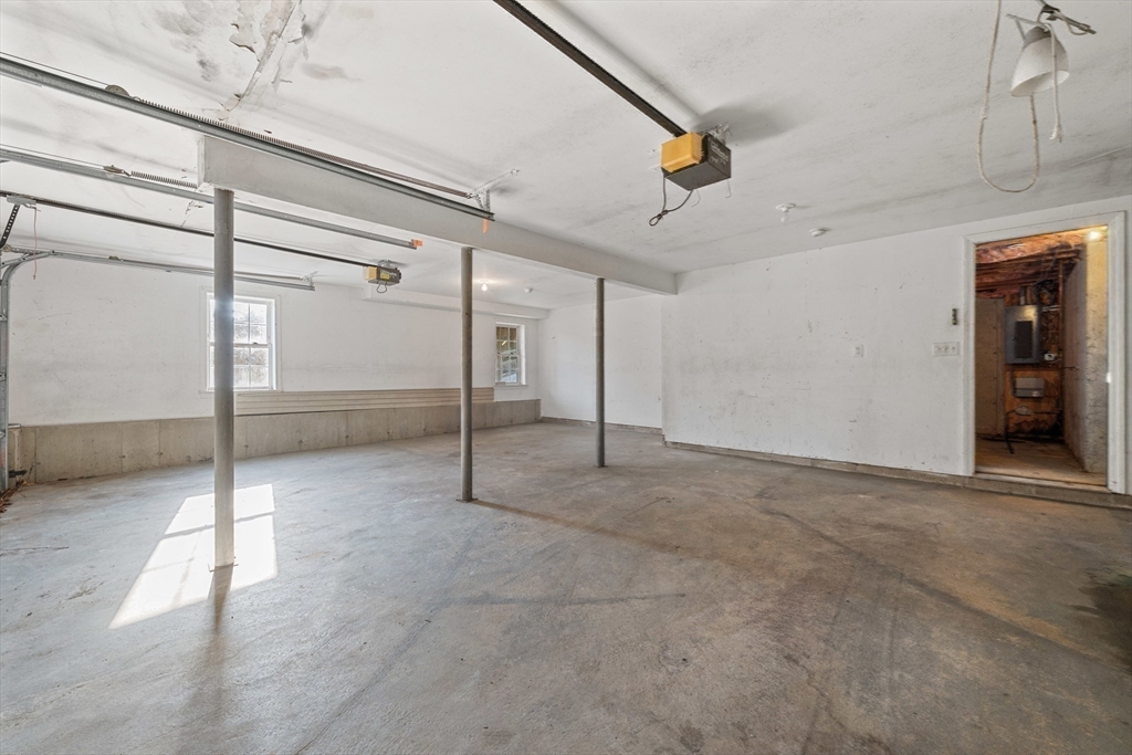 1 Emma Ln', Unit B Wareham, MA 02571 - Photo 31 of 36