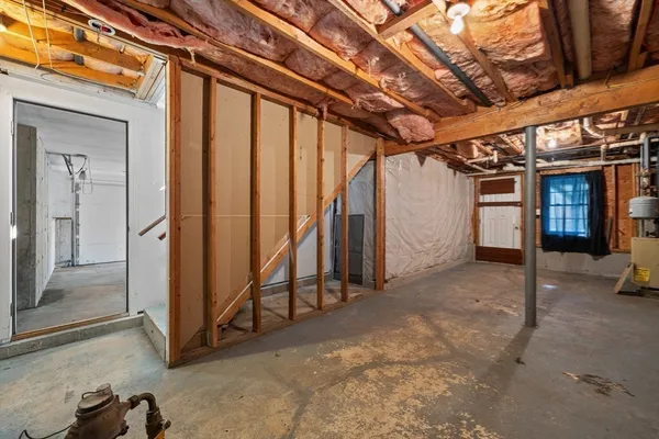$299,900 | 1 Emma Ln', Unit B, Wareham, MA 02571
