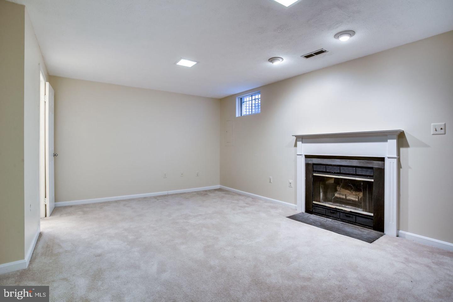 11793 Great Owl Circle Reston, VA 20194 - Photo 19 of 25