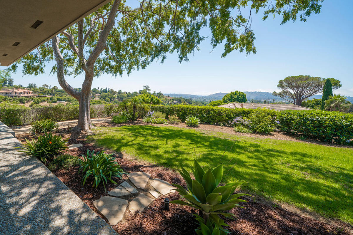 306 Northridge Road Santa Barbara, CA 93105 - Photo 19 of 29 View from Living Room