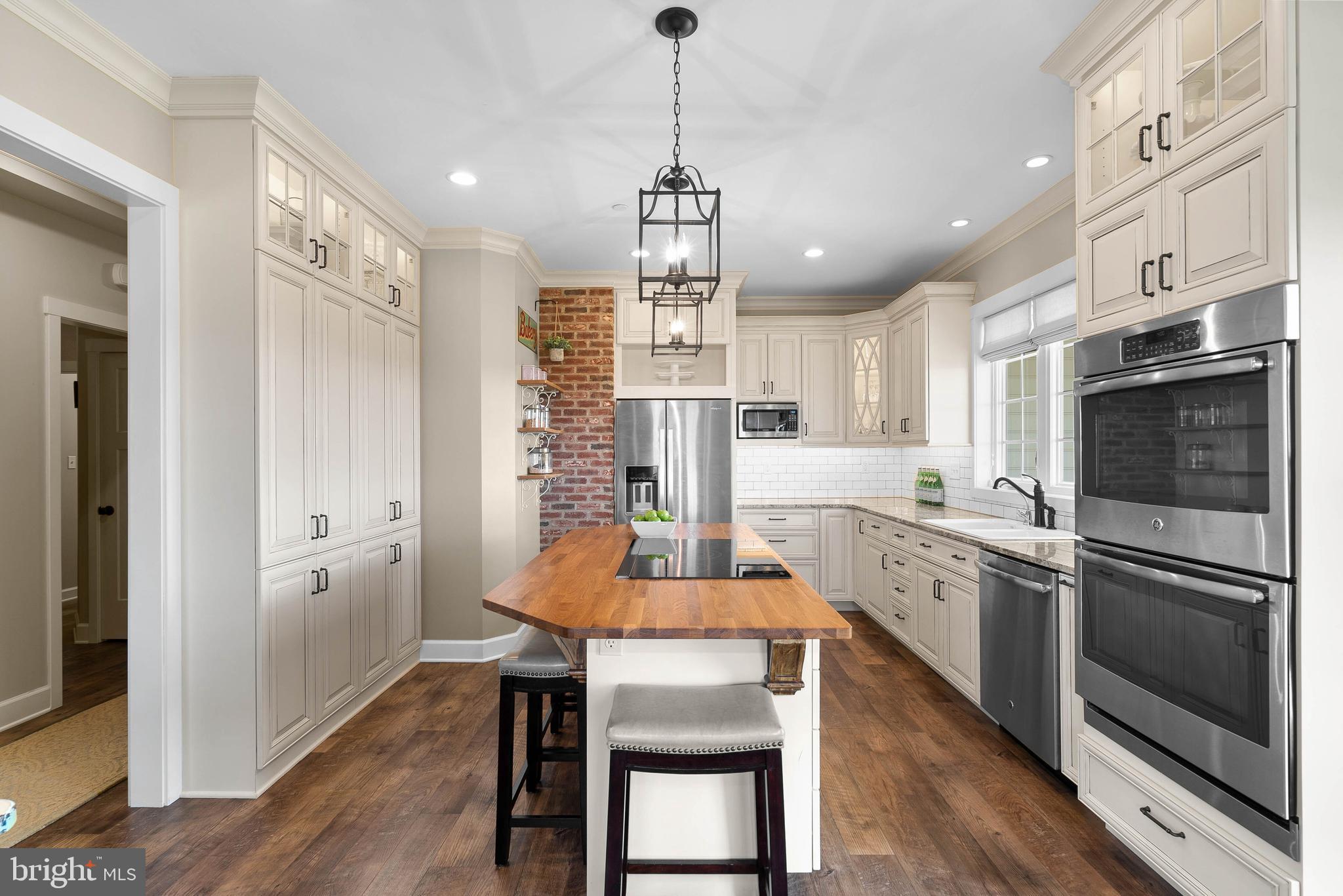4464 Alesia Lineboro Road Manchester, MD 21102 - Photo 13 of 50 Kitchen