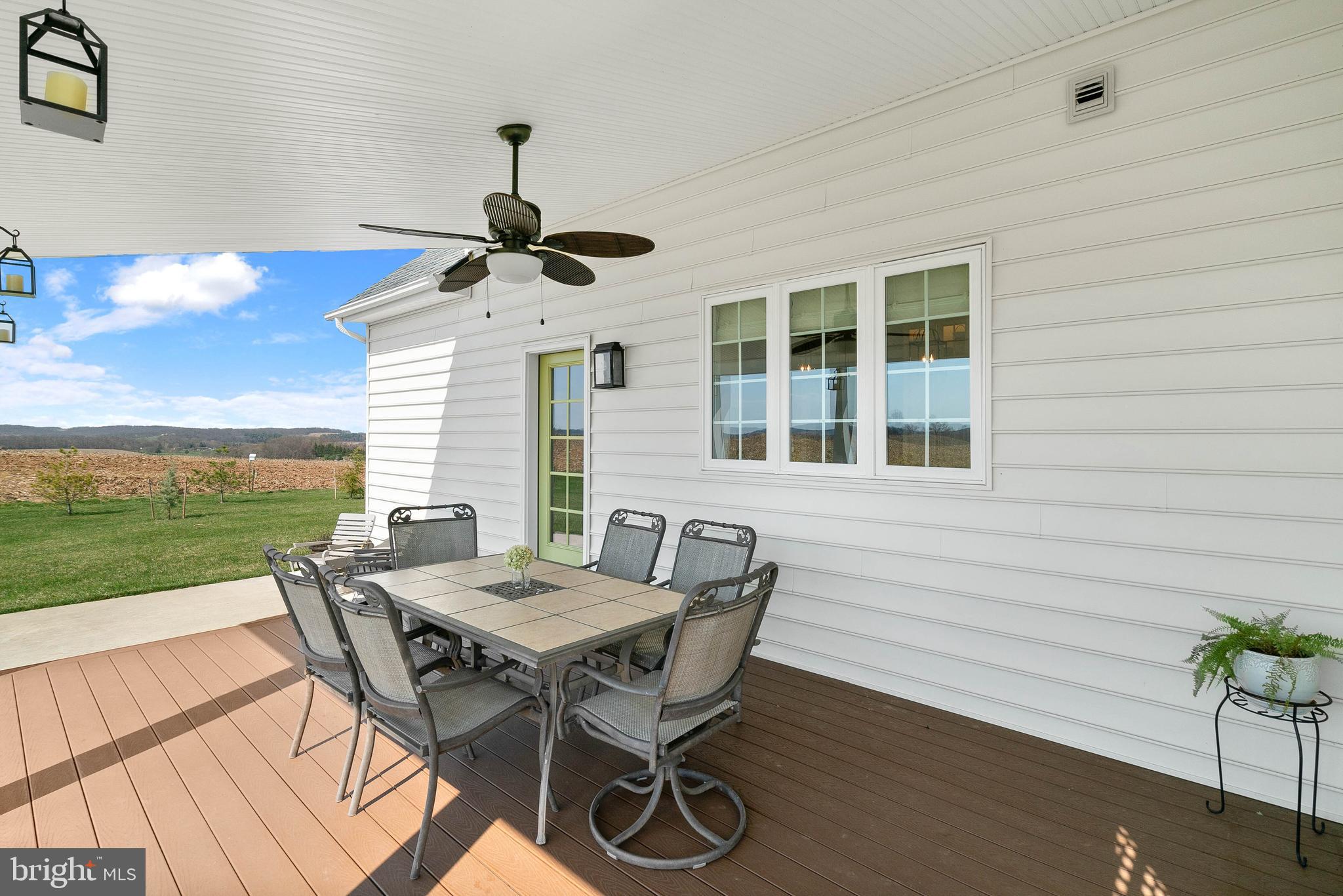 4464 Alesia Lineboro Road Manchester, MD 21102 - Photo 42 of 50 Rear porch