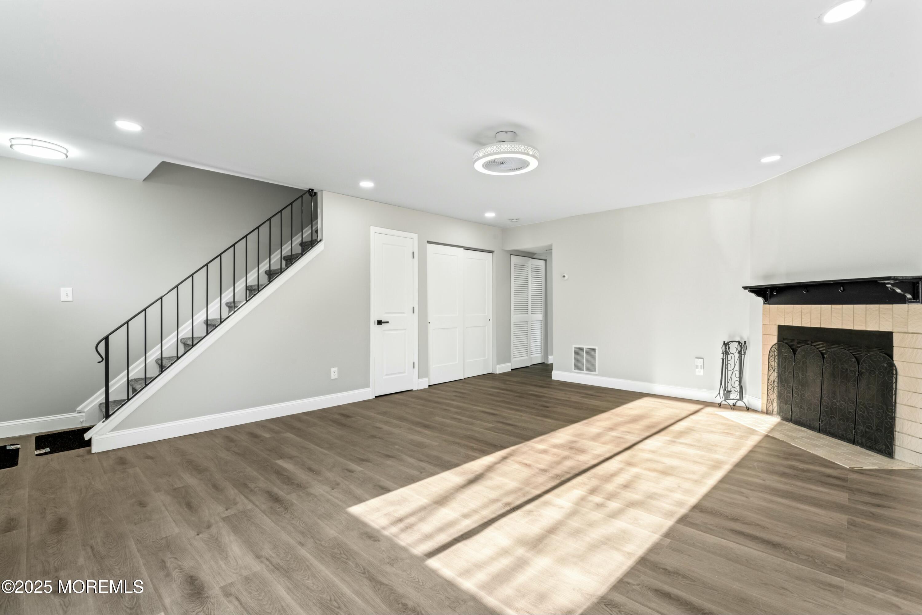 125 Greenwood Loop Road, Unit 646 Brick, NJ 08724 - Photo 5 of 22 tempImagePp4wQi