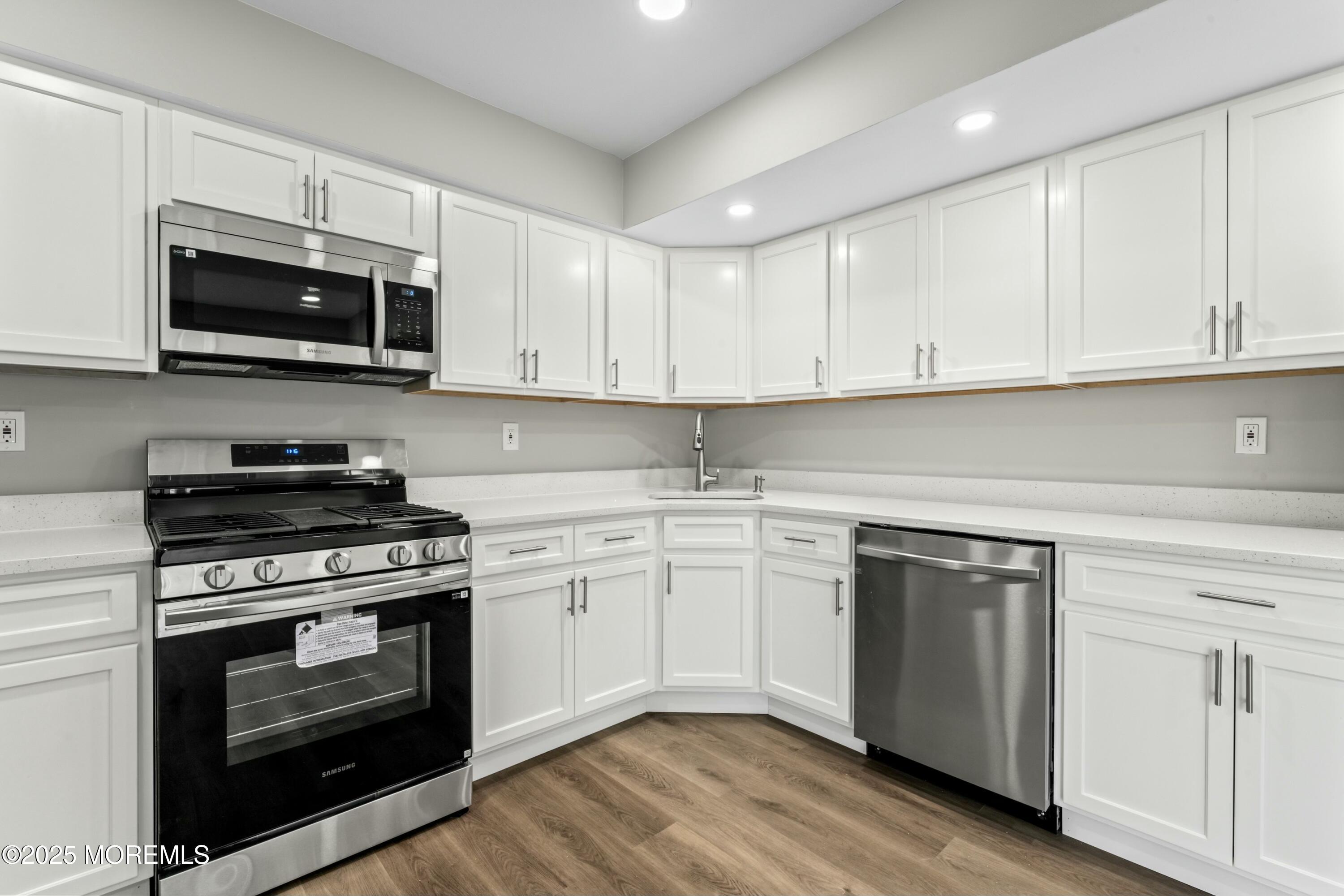 125 Greenwood Loop Road, Unit 646 Brick, NJ 08724 - Photo 10 of 22 tempImagedNmLUX