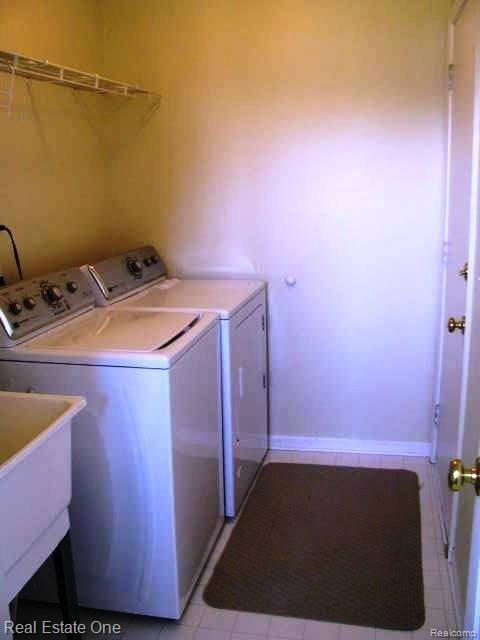 461 Lilly View Court Howell, MI 48843 - Photo 16 of 18 HILL 232.JPG
