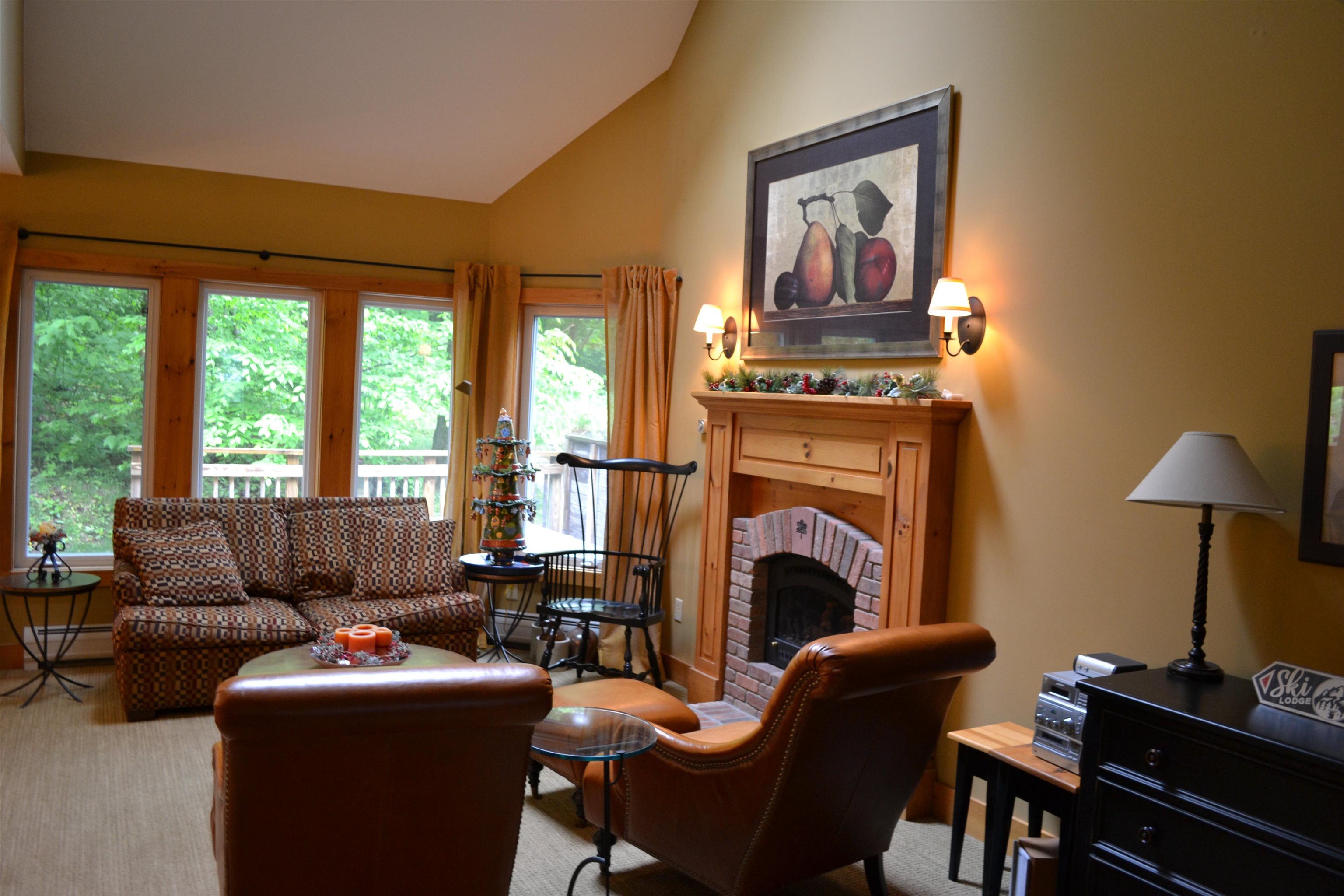98 Queen's Road, Unit V162 Jay, VT 05859 - Photo 4 of 32