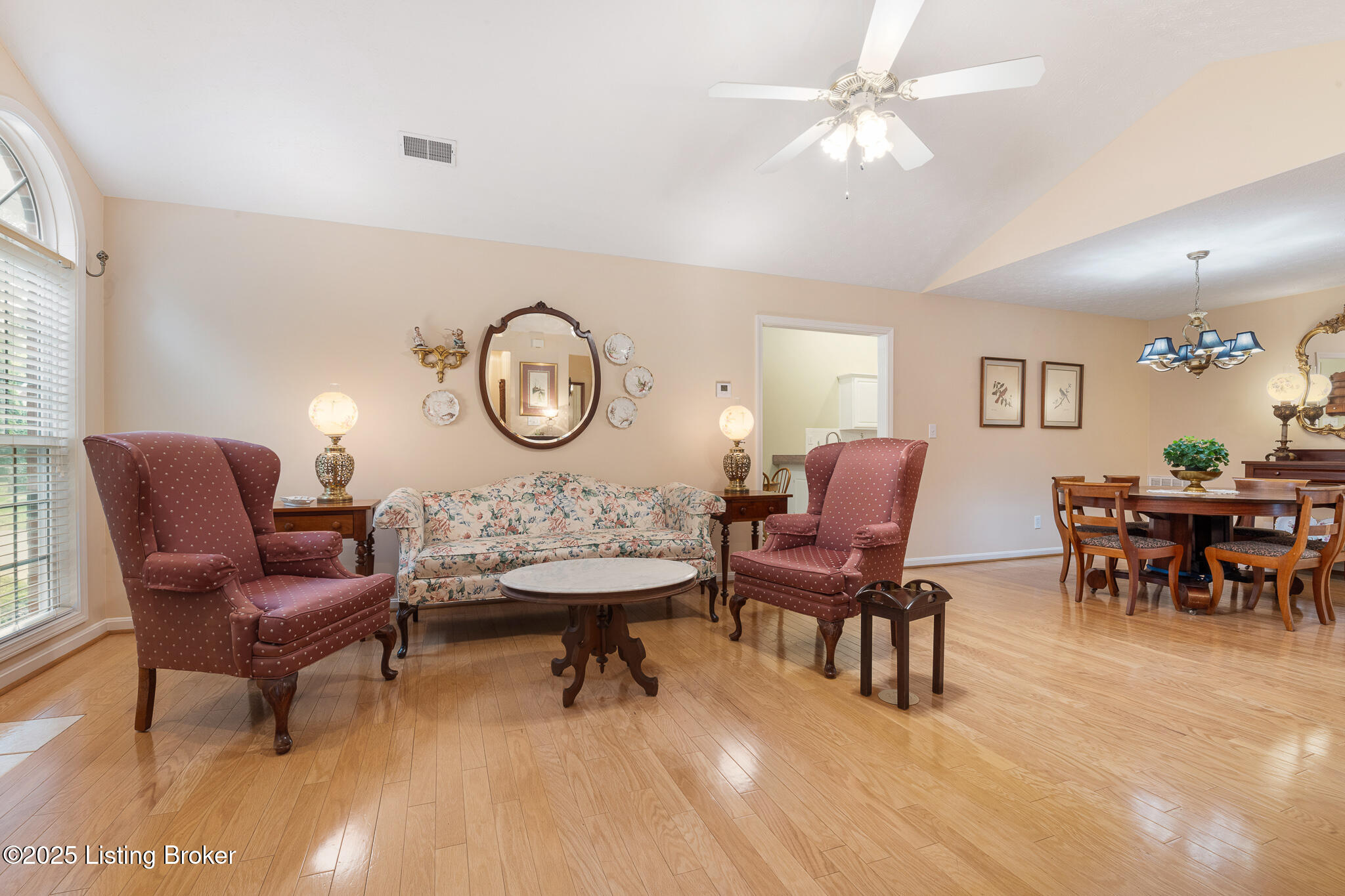 4112 Durham Ridge Road Louisville, KY 40299 - Photo 8 of 40 4112 Durham Ridge-9