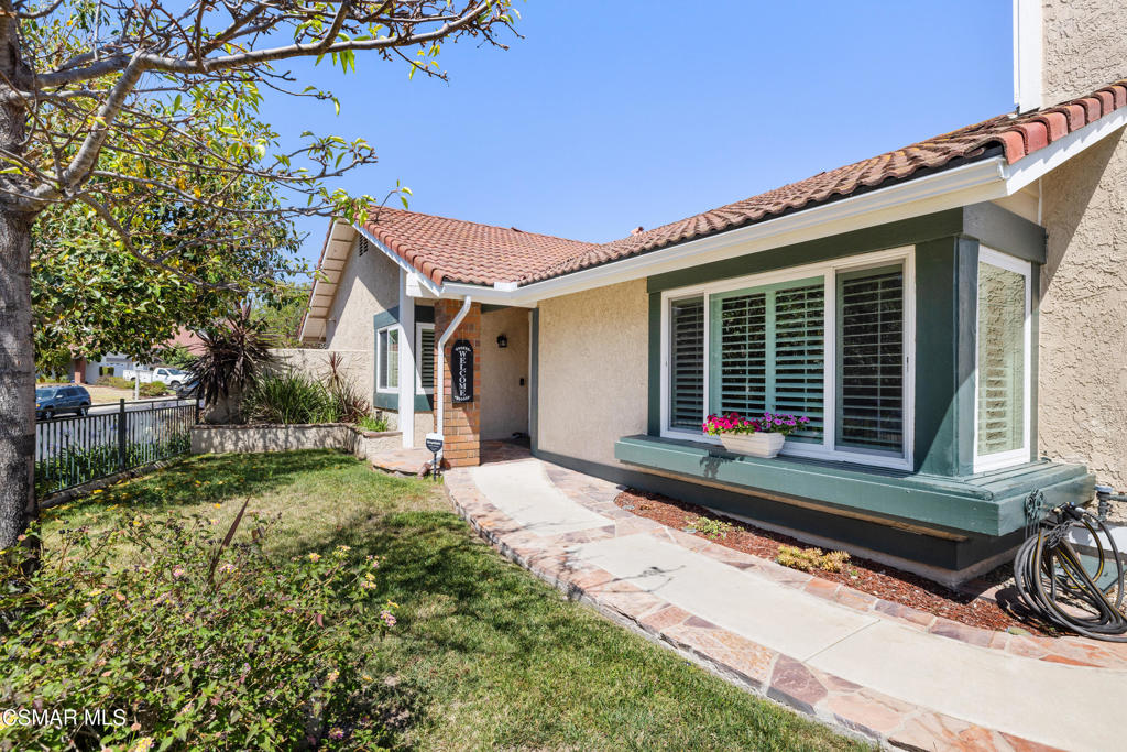 13617 Gunsmoke Road Moorpark, CA 93021 - Photo 7 of 54