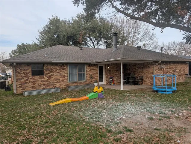 a view of a house with pool