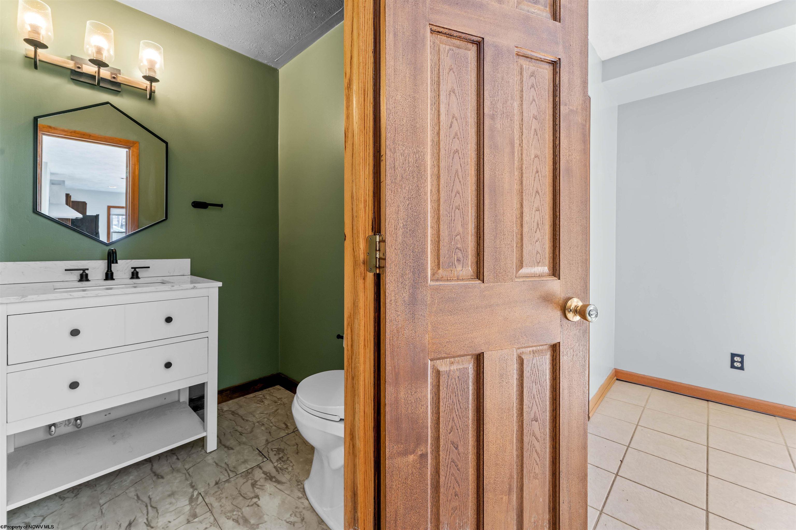 3236 Ridgedale Road Morgantown, WV 26508 - Photo 8 of 46 Gallery Image 8