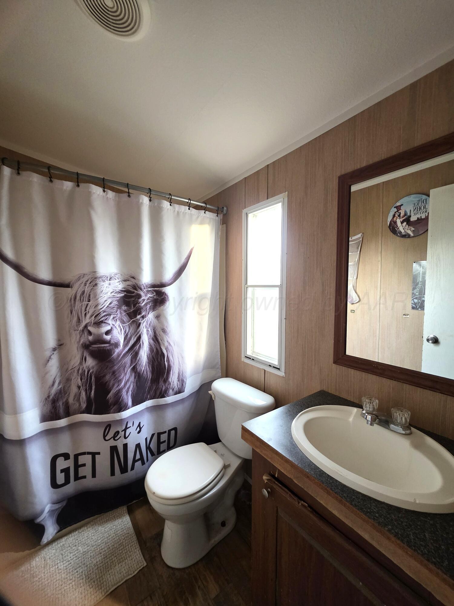 County Road Mobeetie, TX 79061 - Photo 12 of 18 Bathroom 2