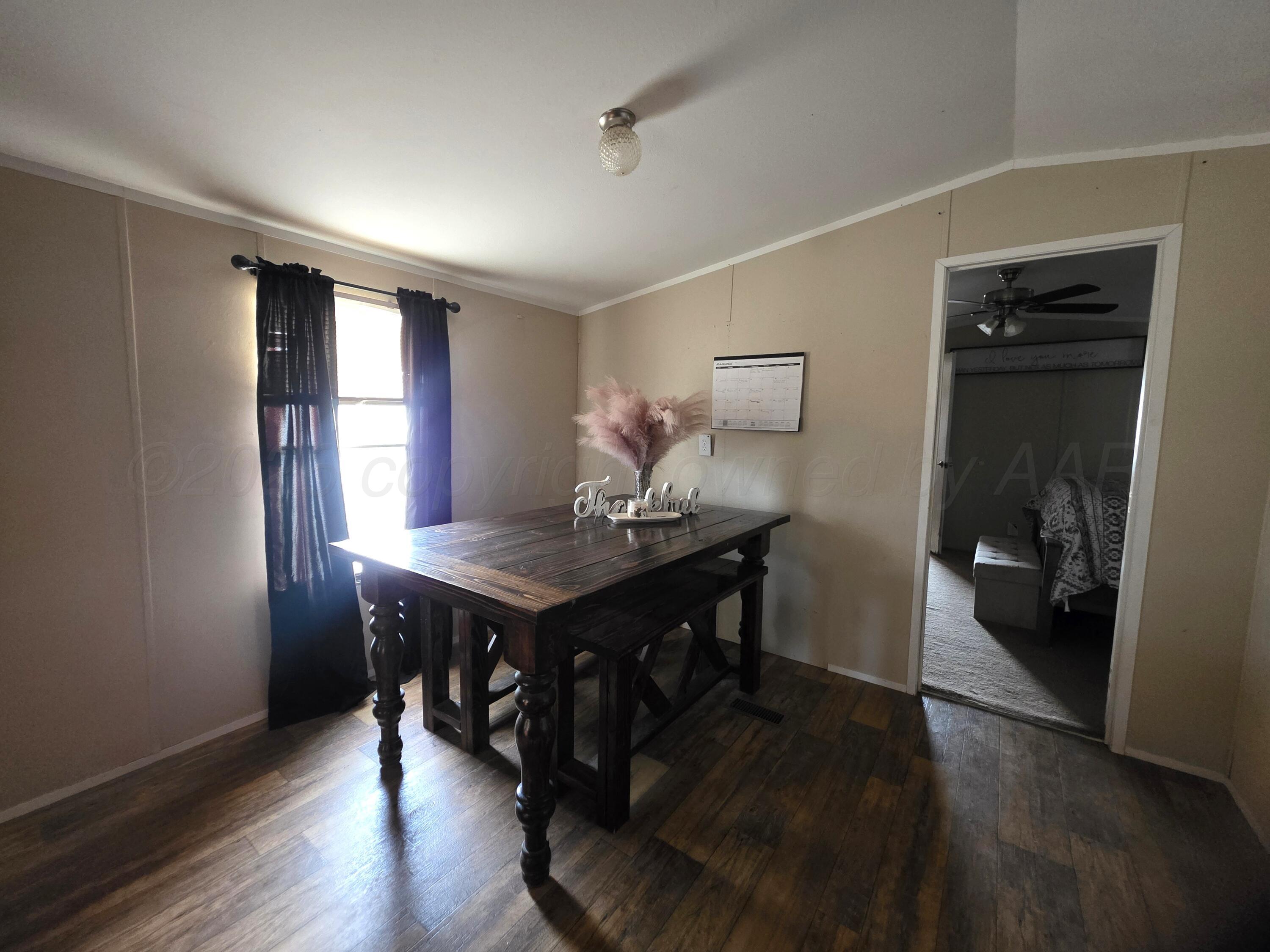 County Road Mobeetie, TX 79061 - Photo 6 of 18 Dining Area