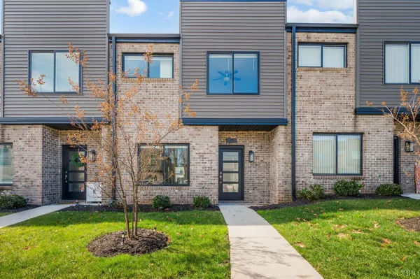 $264,000 | 33 Zentry Place, Lynchburg, VA 24502