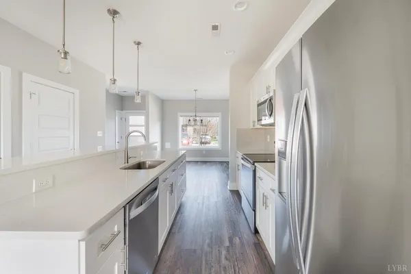 $264,000 | 33 Zentry Place, Lynchburg, VA 24502