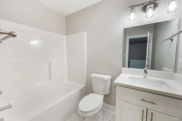$264,000 | 33 Zentry Place, Lynchburg, VA 24502