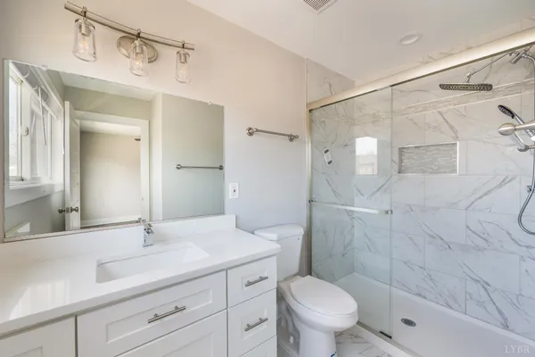 $264,000 | 33 Zentry Place, Lynchburg, VA 24502