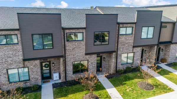 $264,000 | 33 Zentry Place, Lynchburg, VA 24502