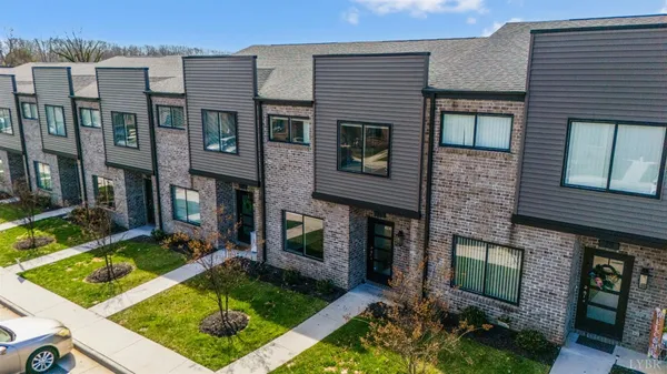 $264,000 | 33 Zentry Place, Lynchburg, VA 24502