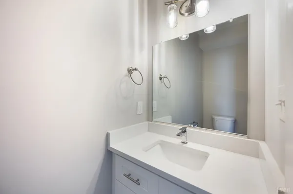 $264,000 | 33 Zentry Place, Lynchburg, VA 24502